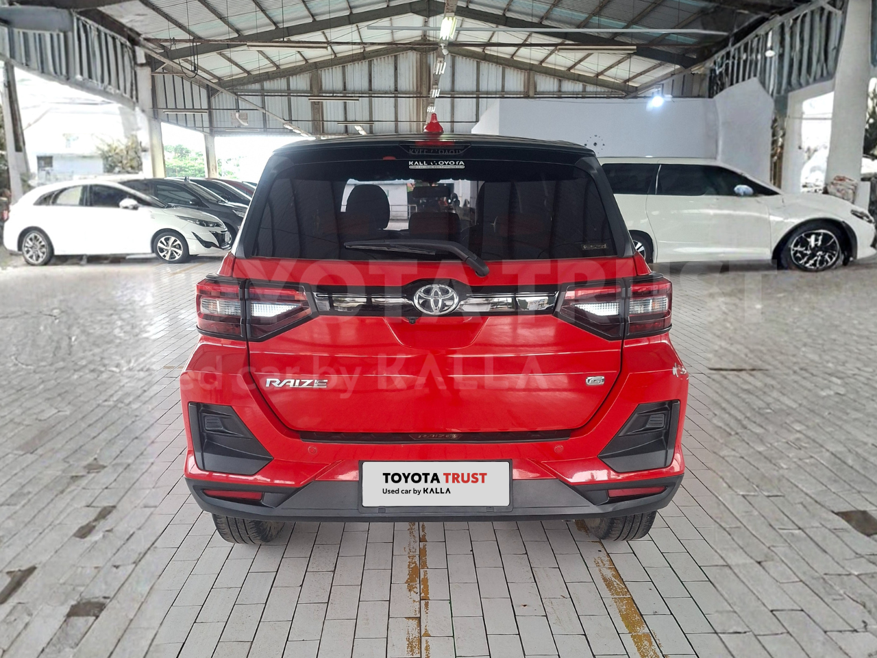 Foto Bagian Belakang Mobil