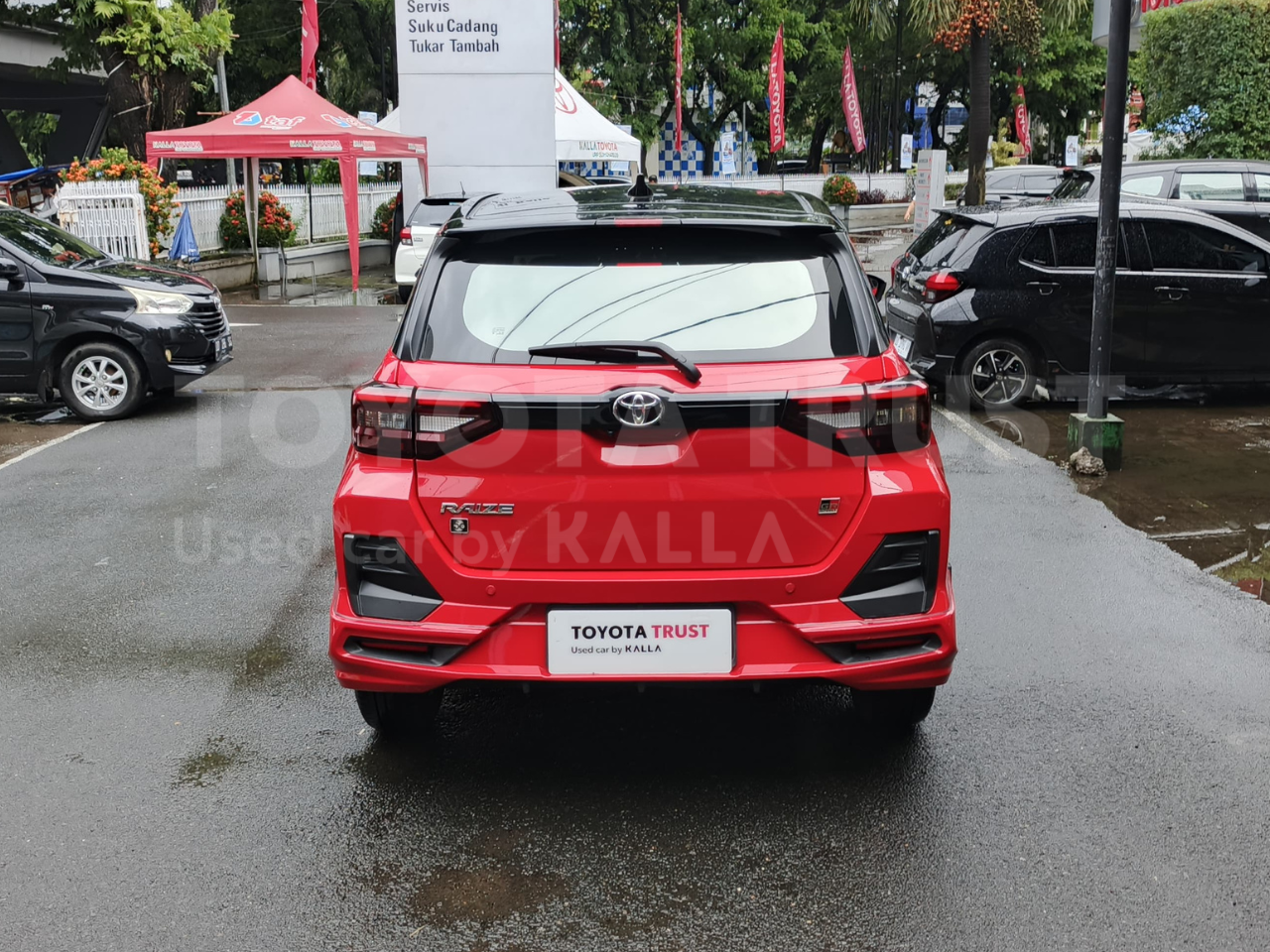 Foto Bagian Belakang Mobil