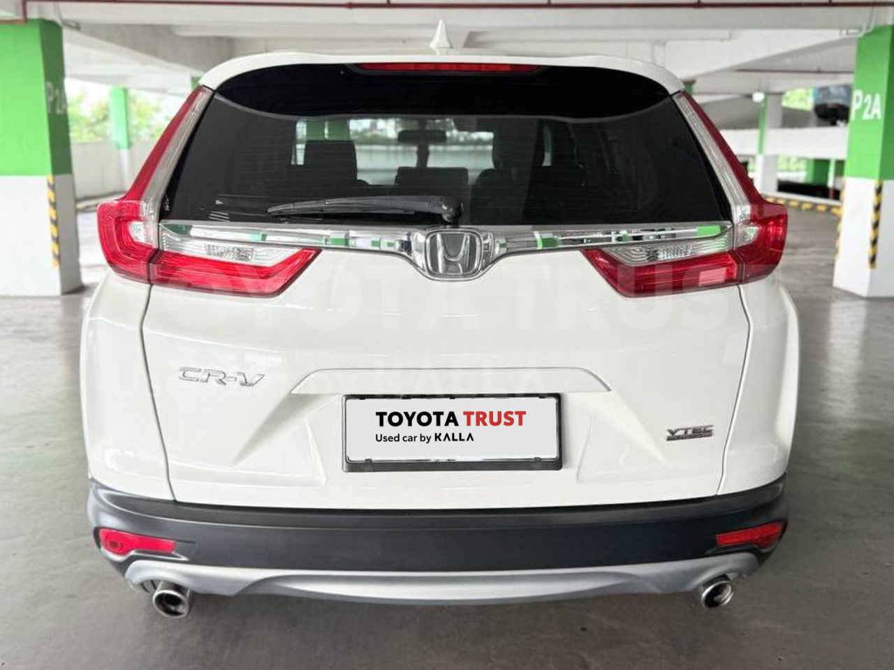 Foto Bagian Belakang Mobil