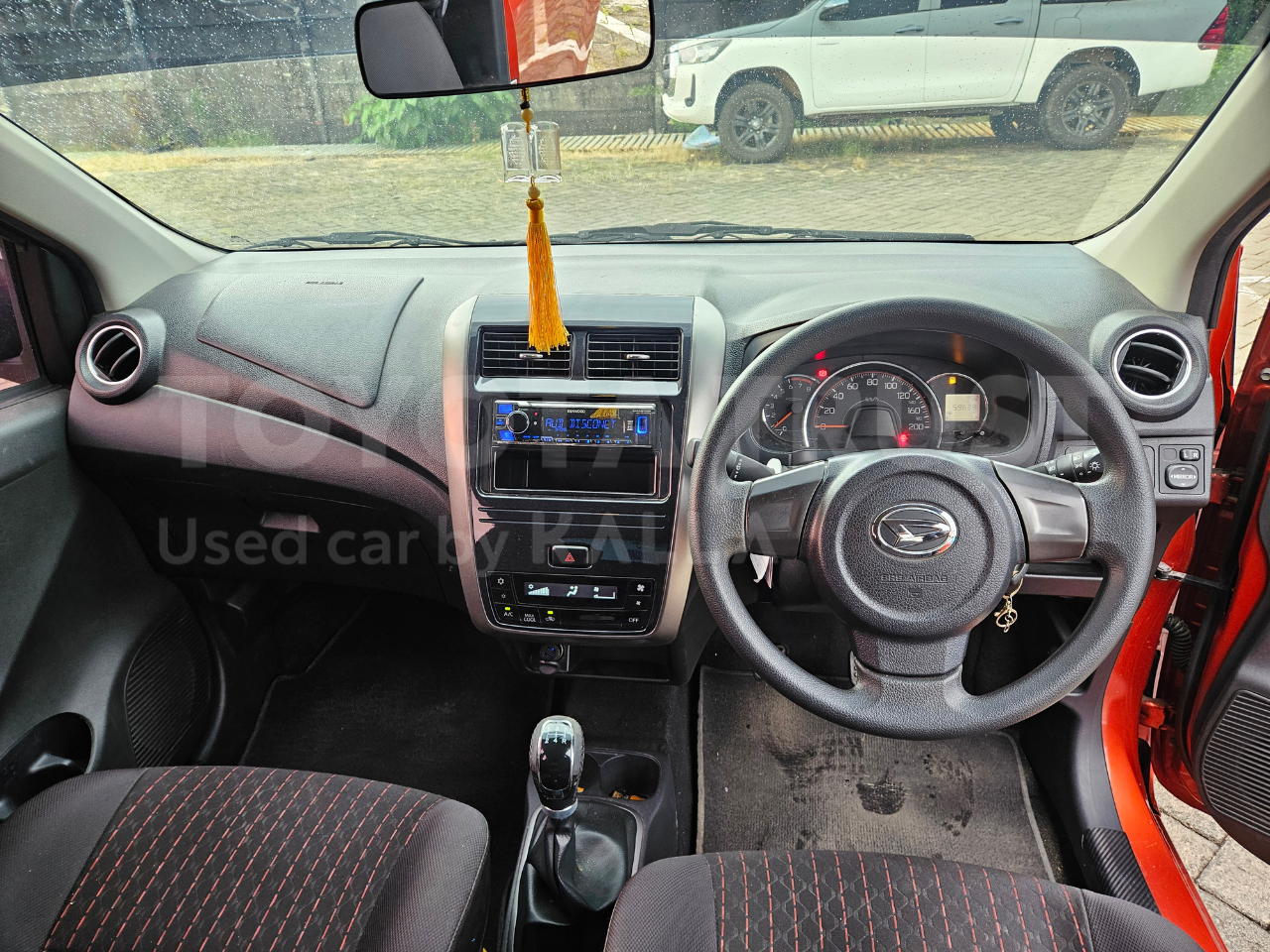 Foto Bagian Dashboard Mobil