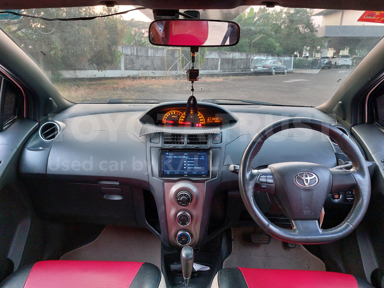 Foto Bagian Dashboard Mobil