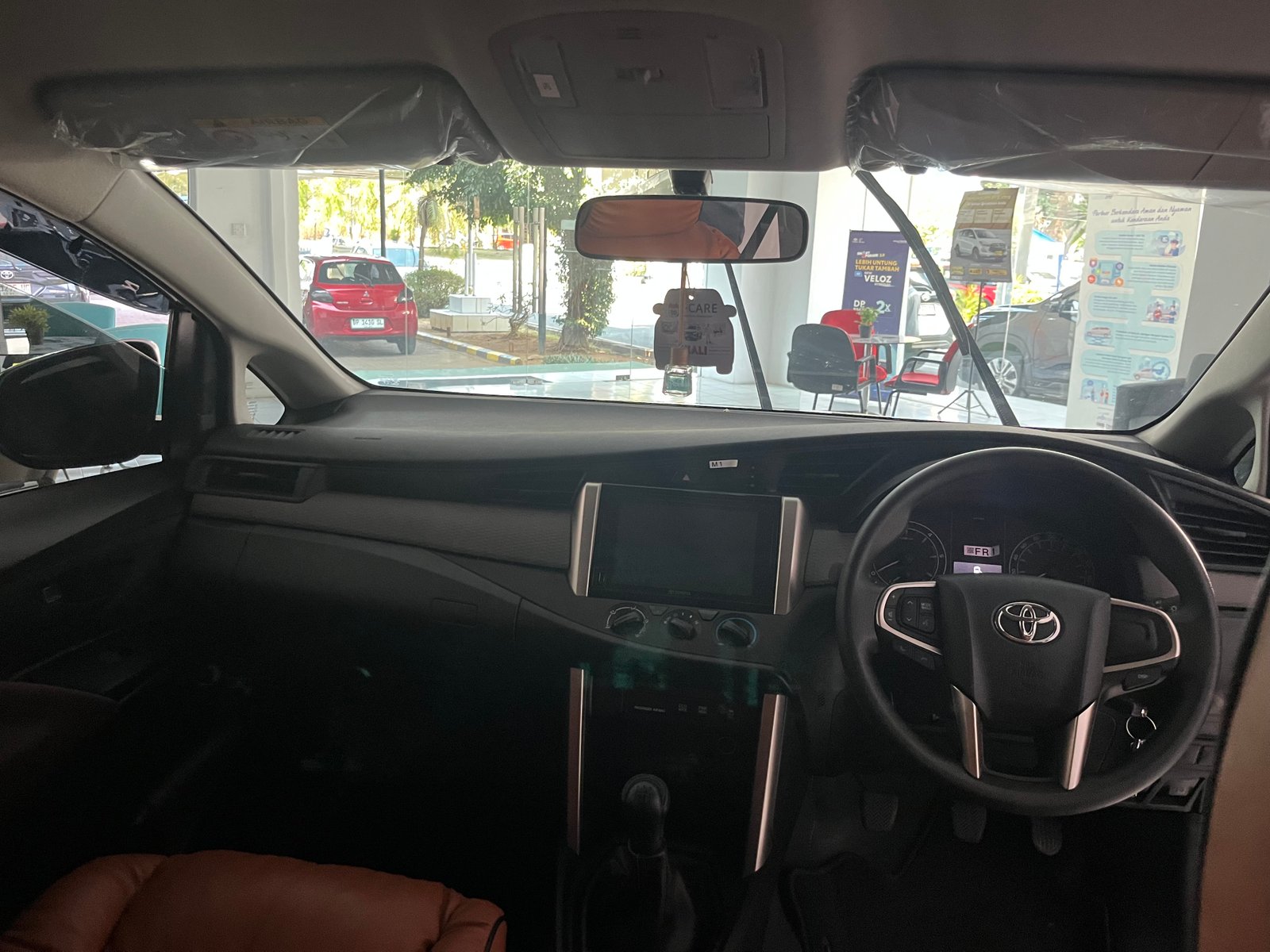 Foto Bagian Dashboard Mobil