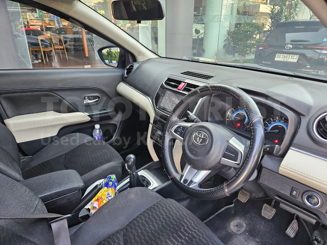 Foto Bagian Dashboard Mobil