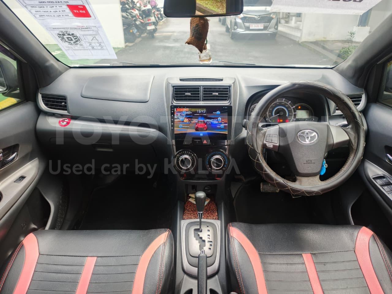 Foto Bagian Dashboard Mobil