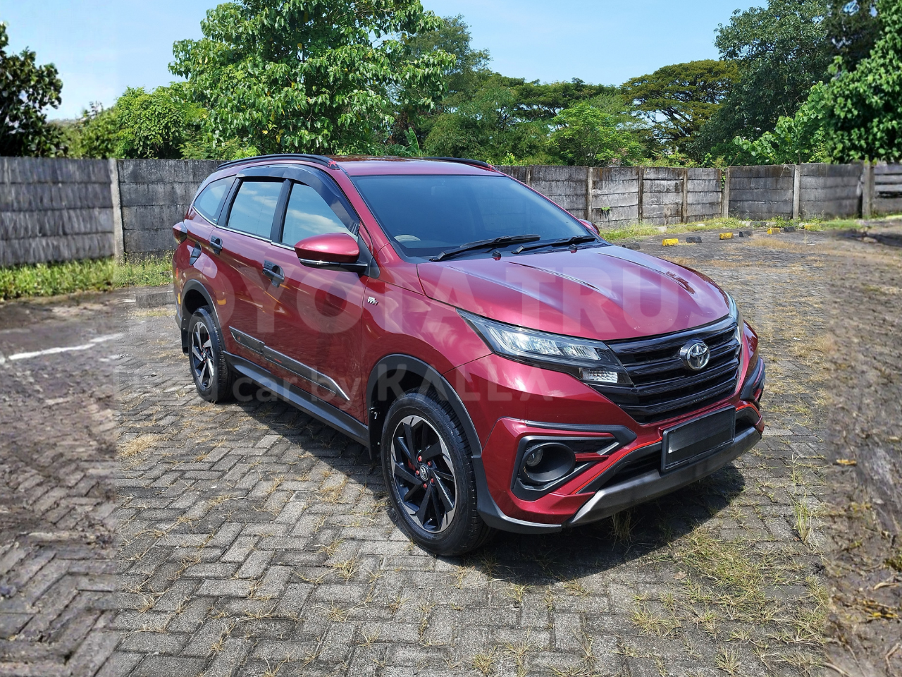 Foto Bagian Kanan Mobil