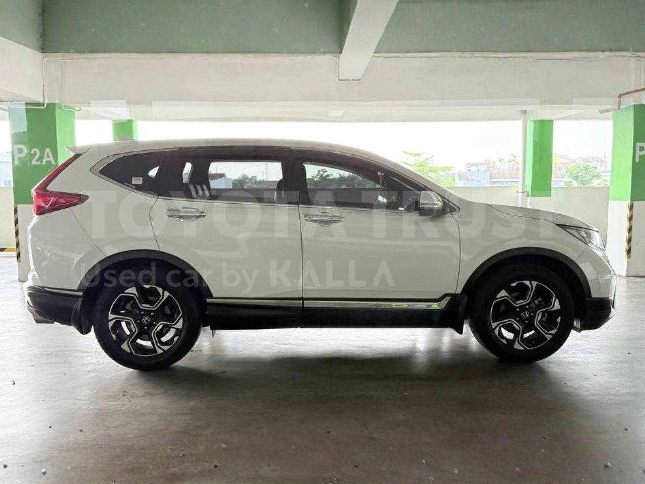 Foto Bagian Kanan Mobil