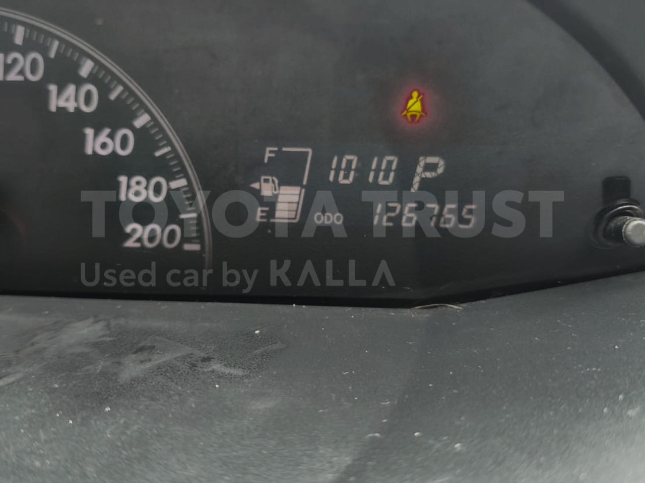 Foto Bagian Odometer Mobil